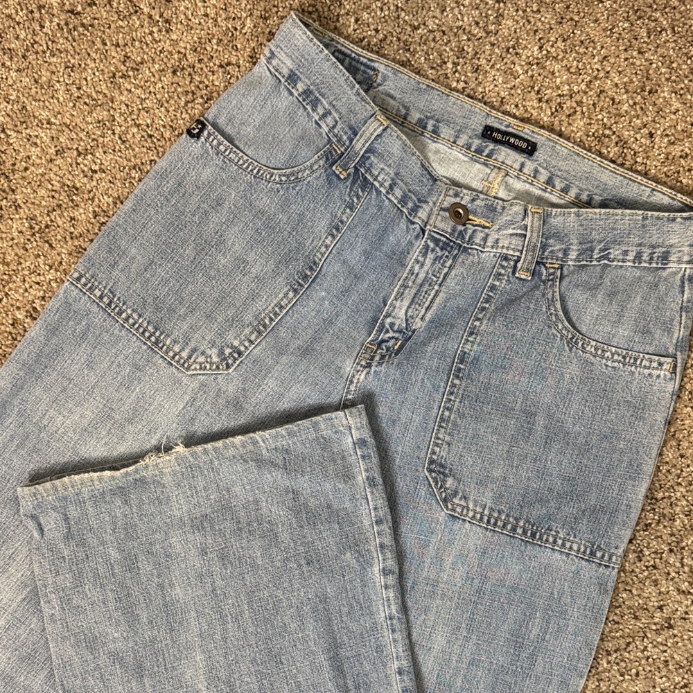 Hollywood The Jean People Light Blue Straight Leg Tagged 7 Fits Like 6